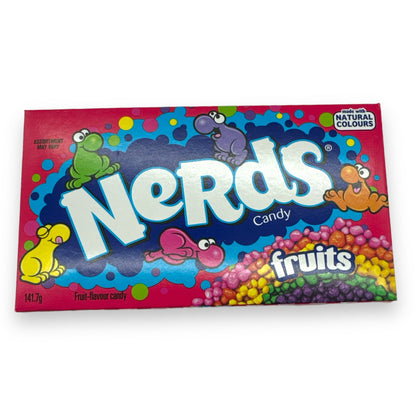 Nerds Fruits - Rainbow 141g - Kleurrijke en Knapperige Snoepjes in Meerdere Smaken